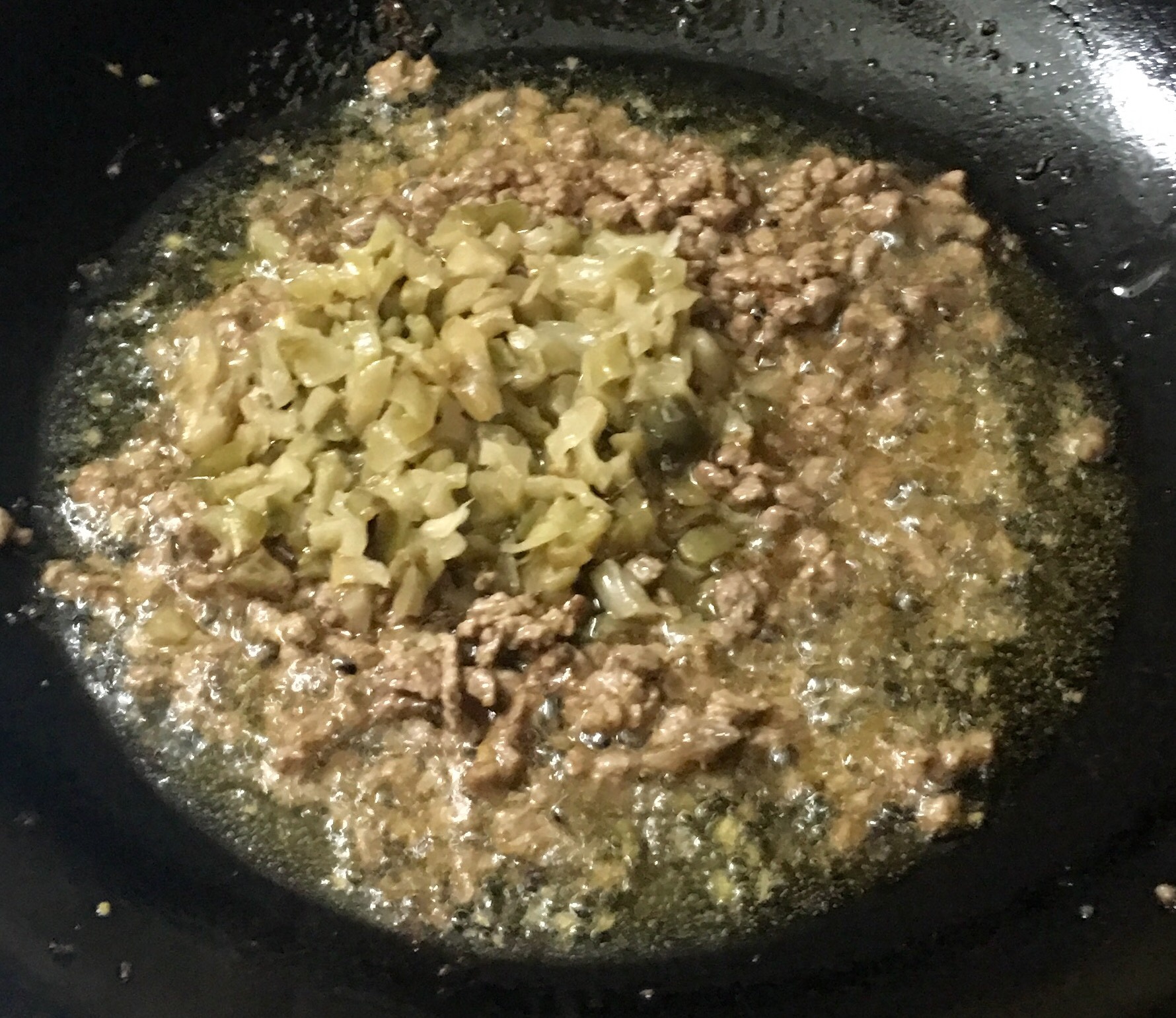 榨菜豆豉牛肉酱的做法 步骤4