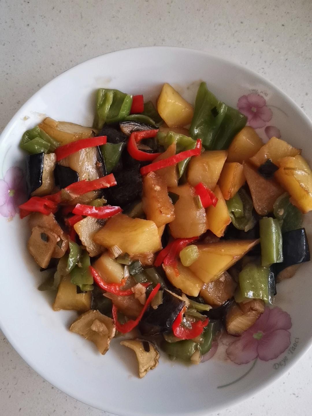 土豆烧茄子