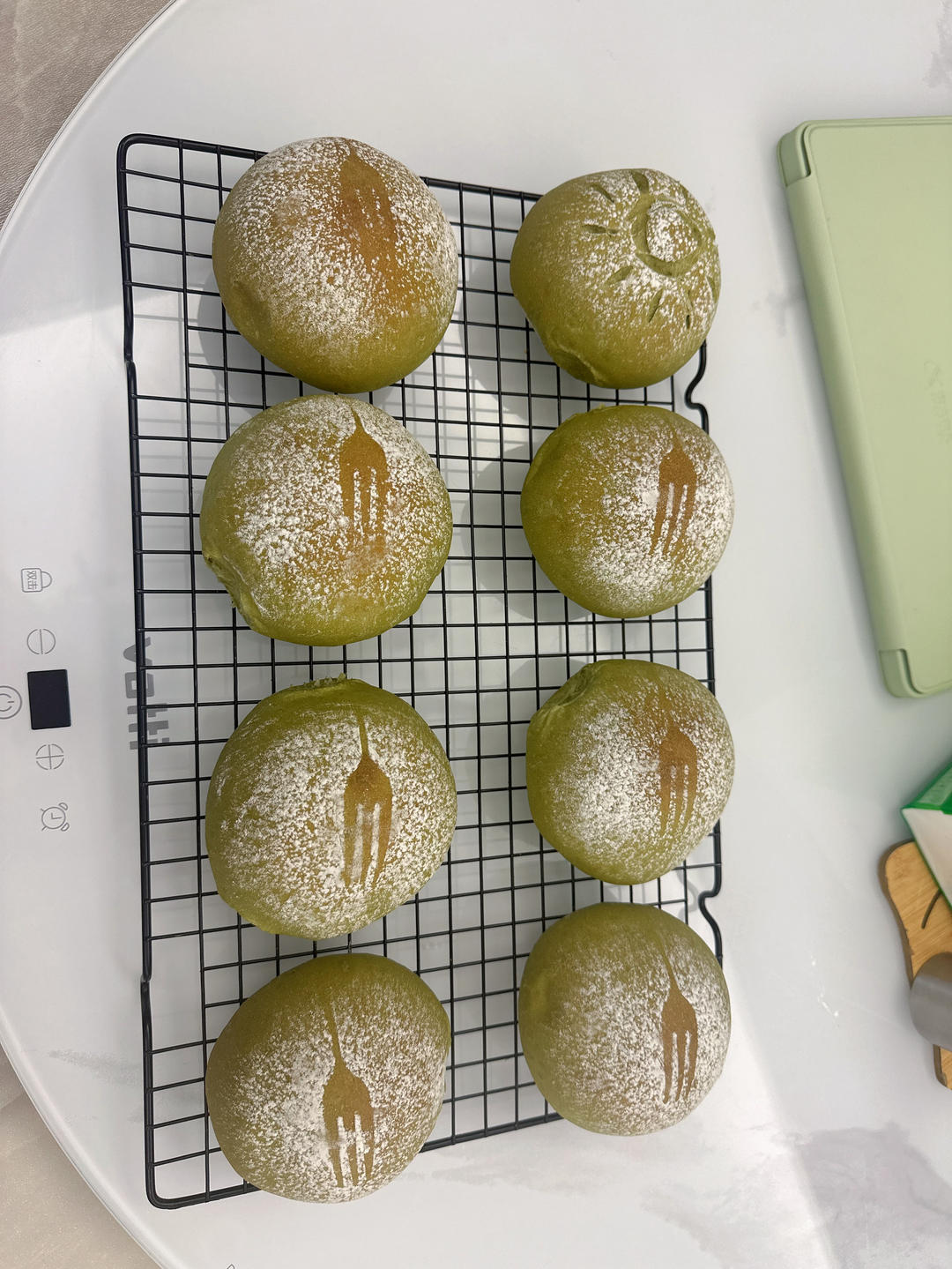 抹茶红豆软面包