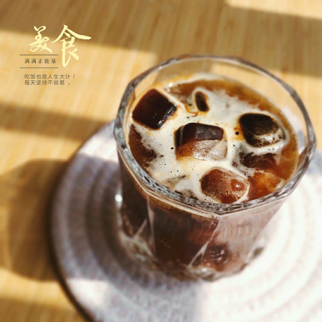咖啡苏打（假装是啤酒）