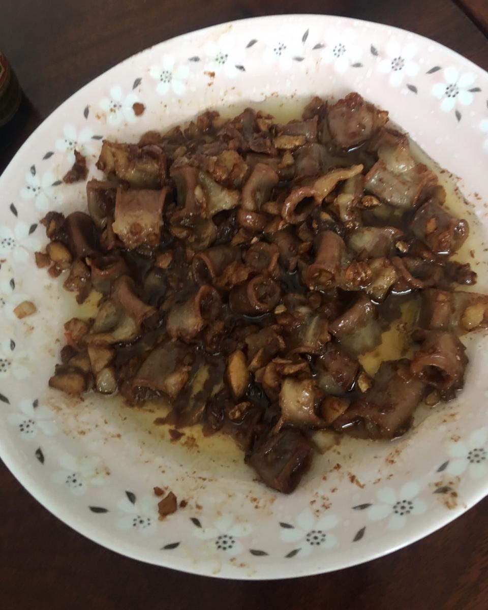 砂锅焗粉肠