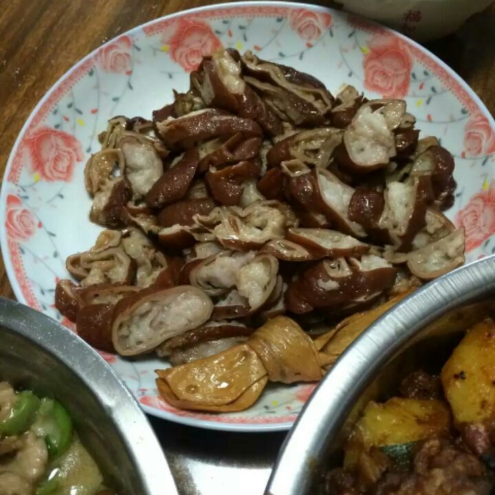 卤猪大肠