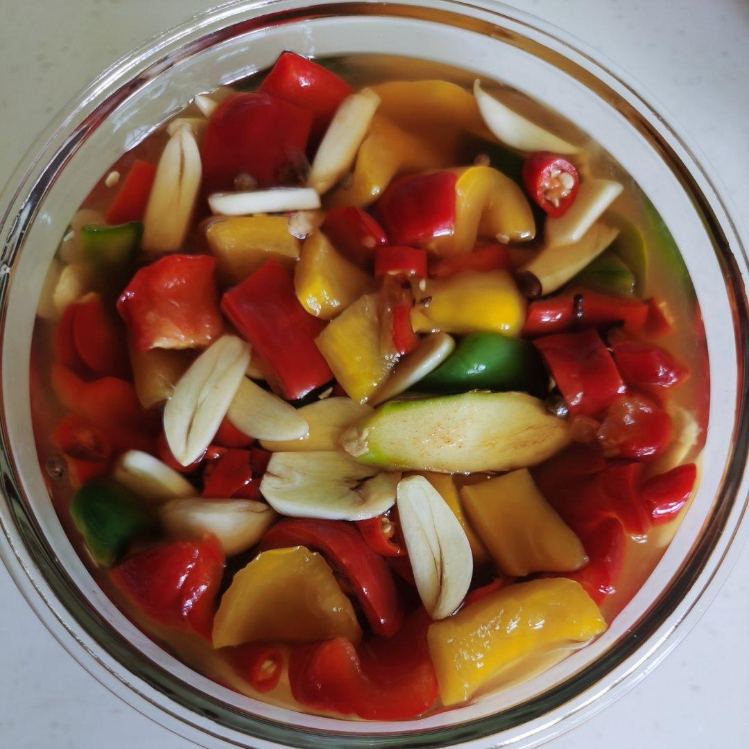 能让你多吃一碗饭的开胃小咸菜～腌辣椒（尖椒）圈