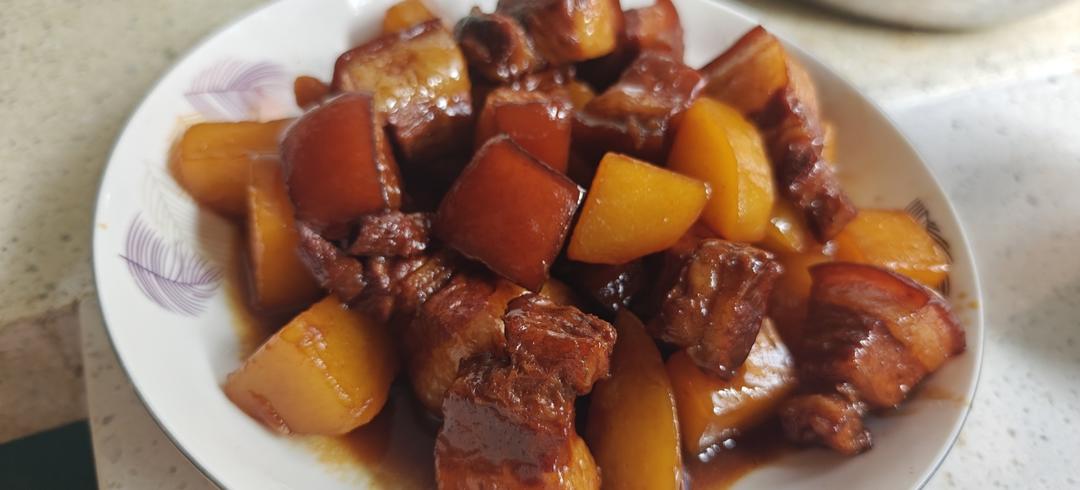 家常版的红烧肉（一点都不腻，软，糯)