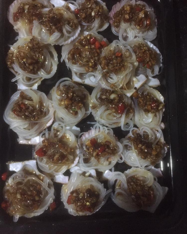 蒜蓉粉丝烤扇贝