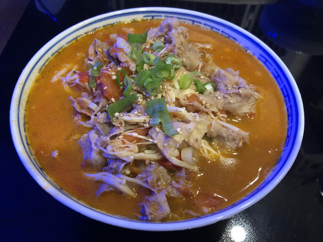 番茄肥牛金针菇