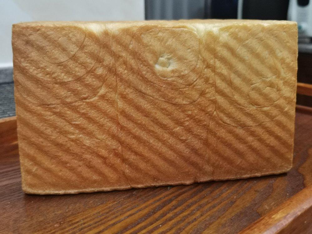 超级松软❗️一次发酵做好吃的❗️奶香手撕吐司