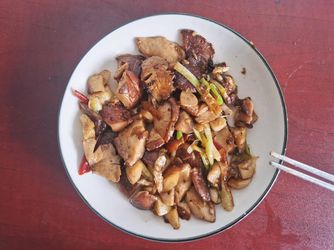 🔥低脂美味～比肉还好吃的爆炒香菇