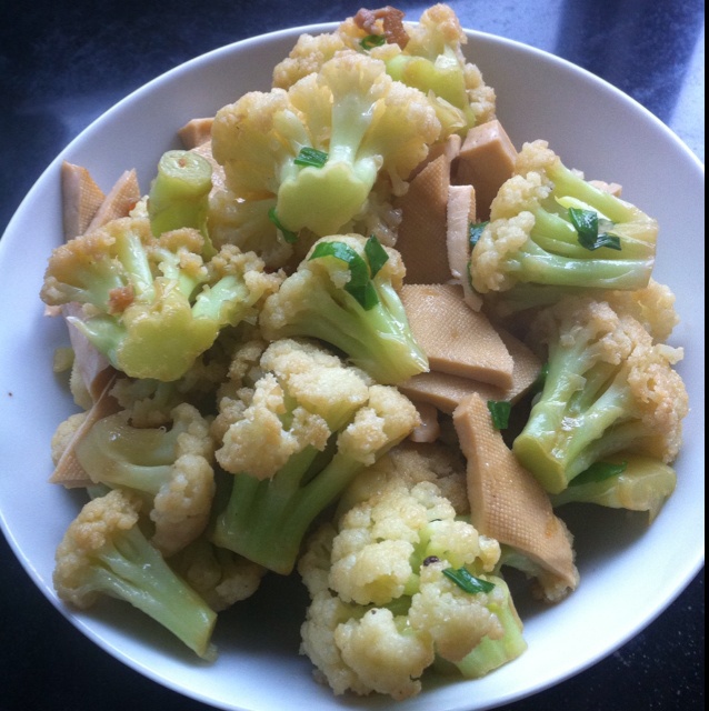 菜花炒肉片