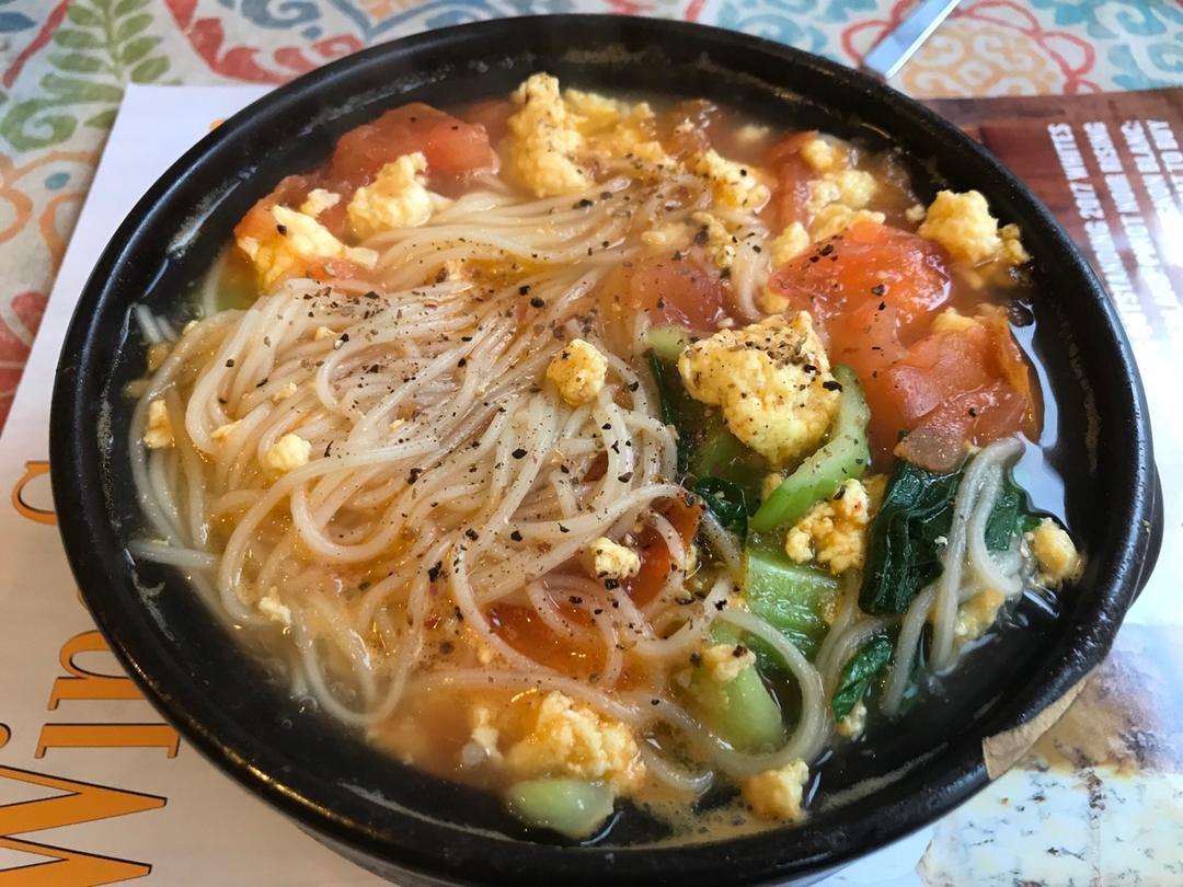 恨不得抱着锅舔的番茄鸡蛋面