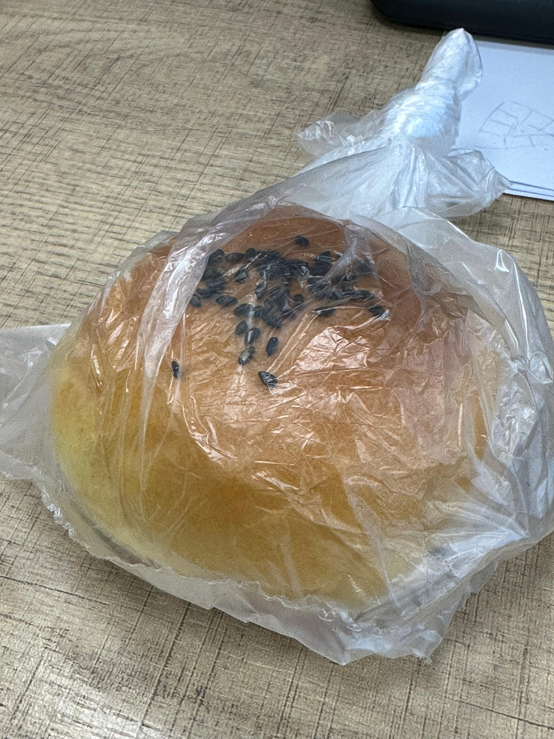 超柔软的卡士达酱夹心面包