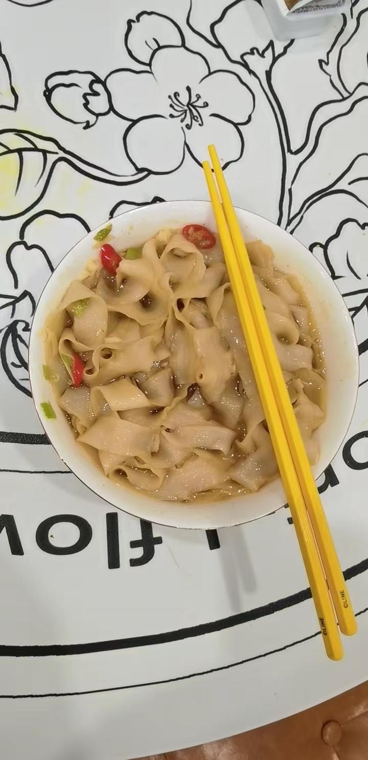 一碗热汤面