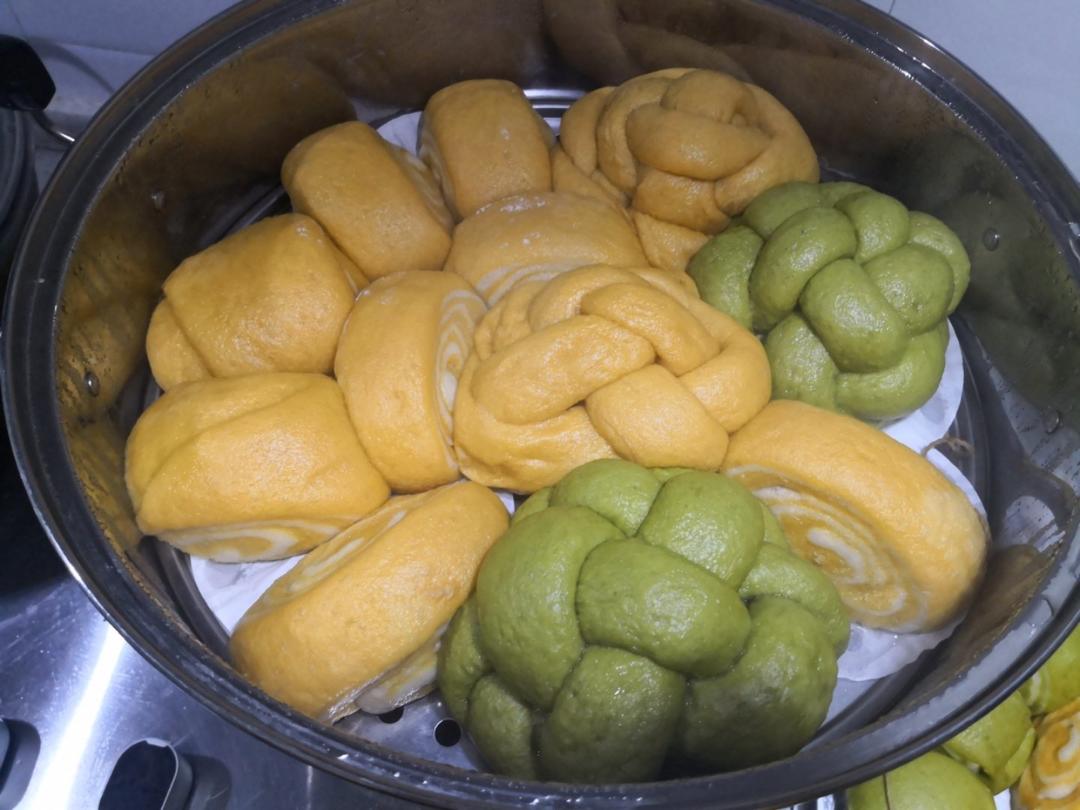 菠菜汁绣球馒头