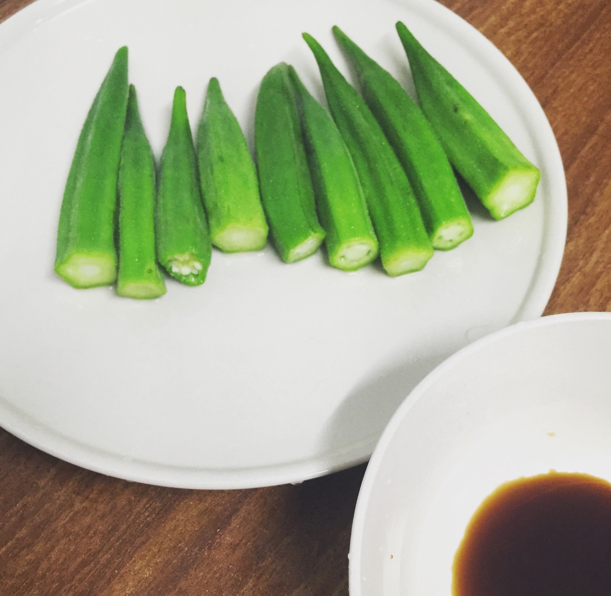 白灼秋葵