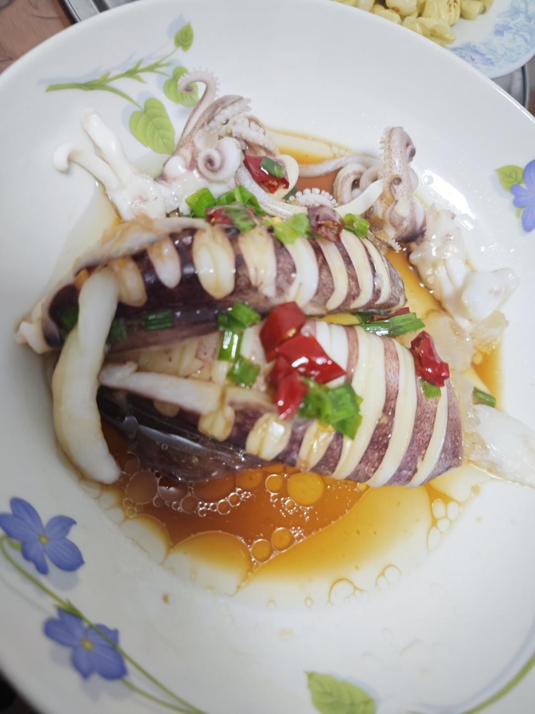 三分钟搞定的白灼鲜鱿