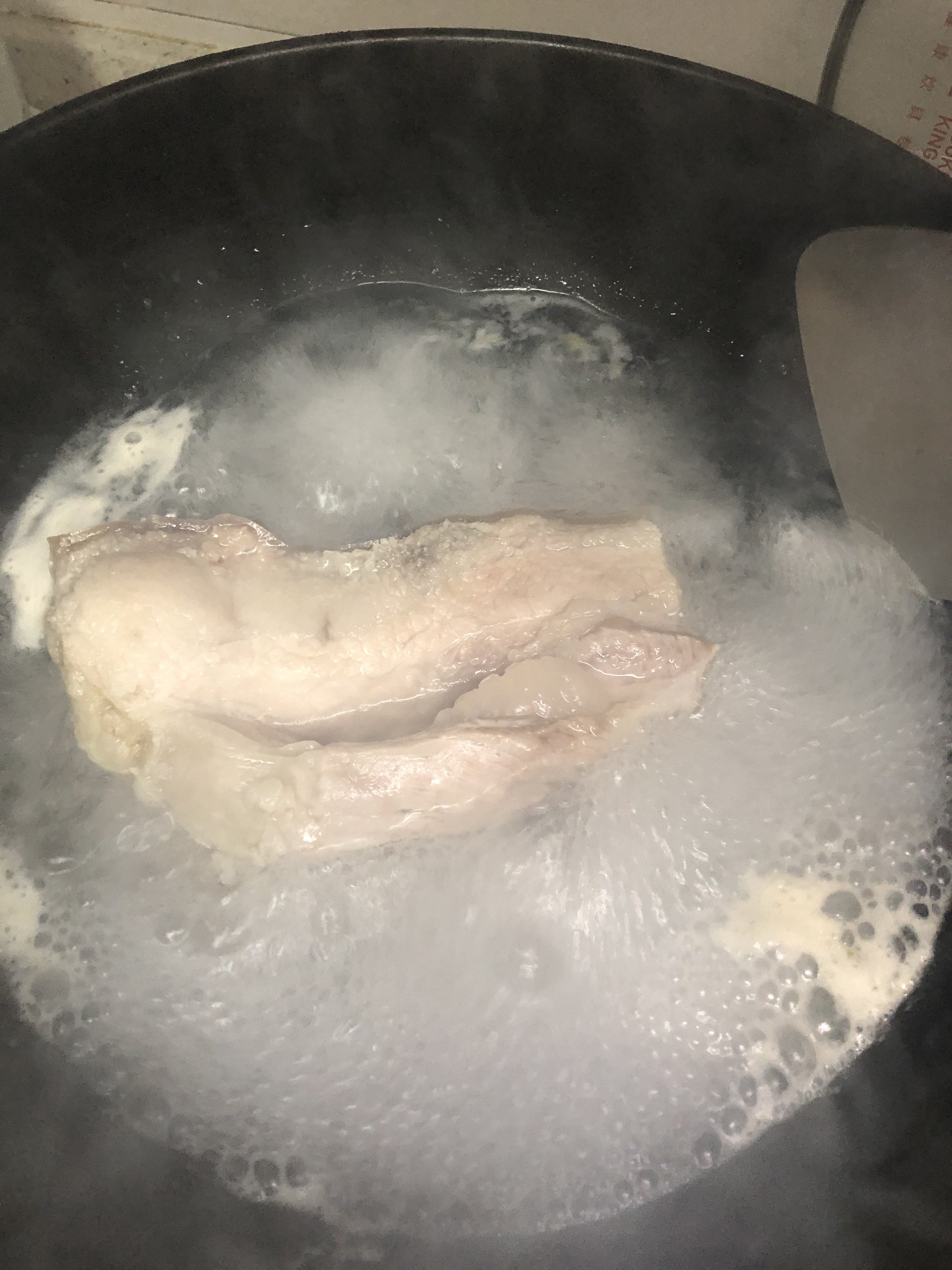下饭菜豆角干焖肉的做法 步骤2