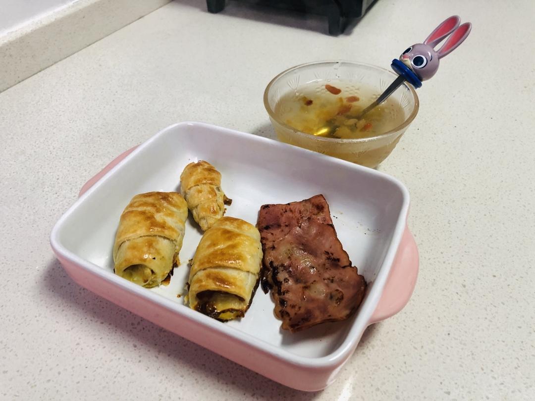 手抓饼版牛角可颂