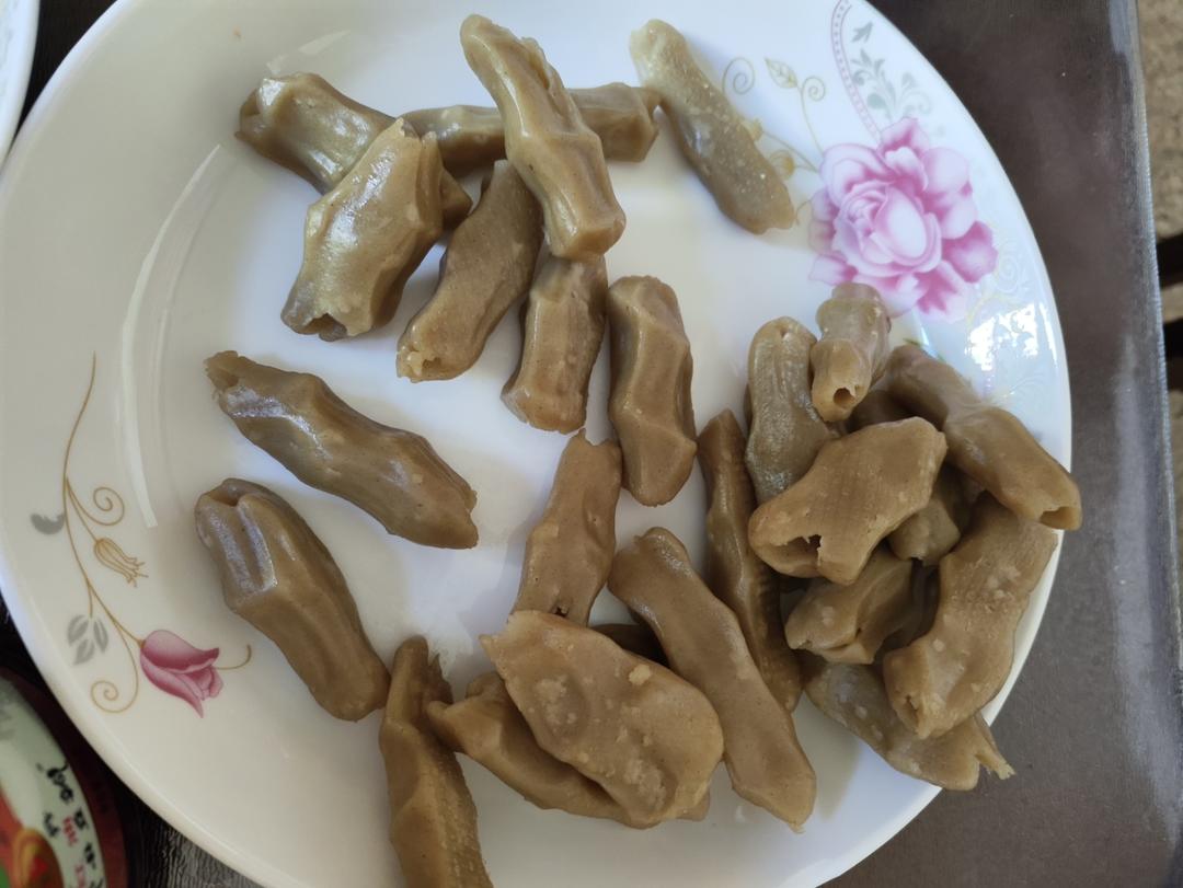 手握莜面