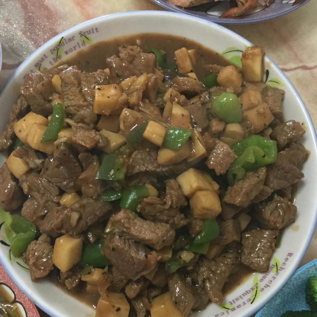 黑胡椒杏鲍菇牛肉粒