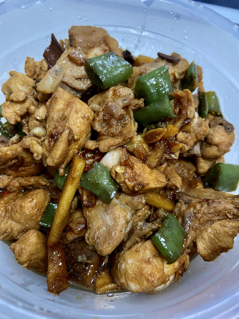 辣椒炒鸡（临沂家常）