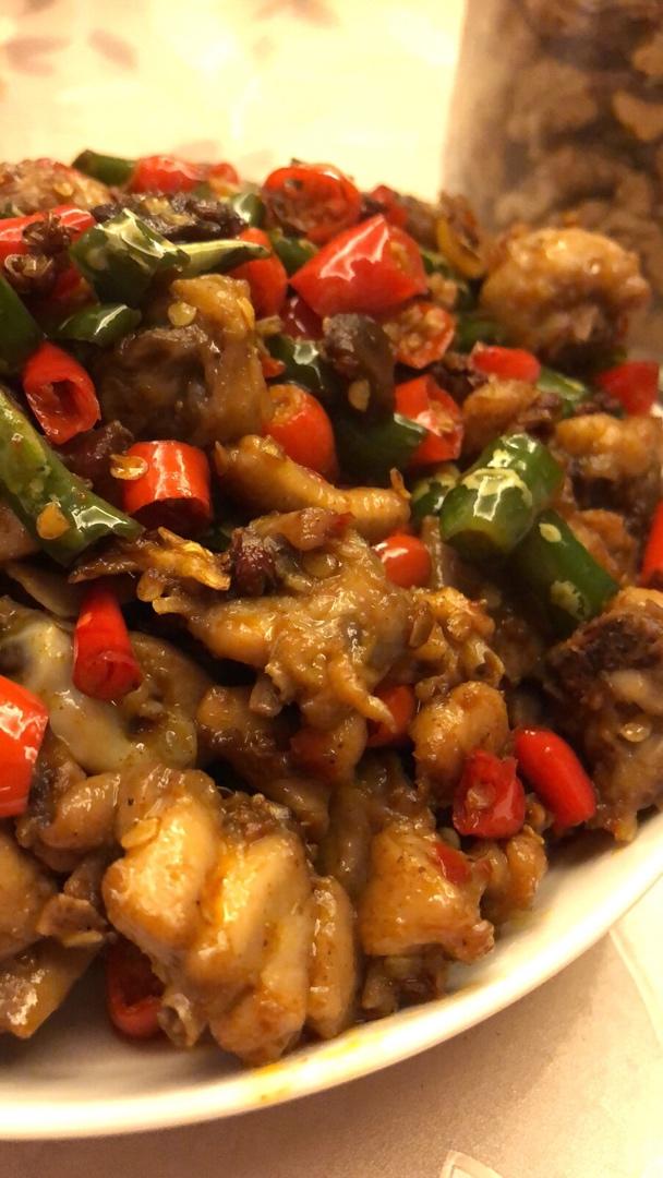 老丁的私房菜-尖椒鸡