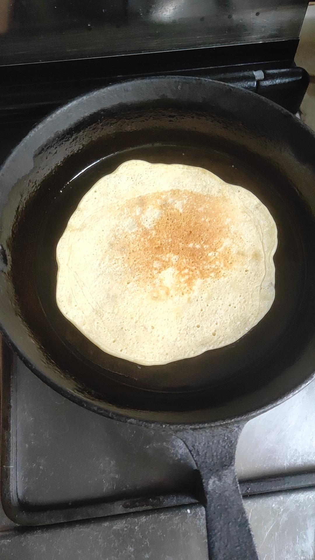 【减脂早餐】无油香蕉松饼（超简单）