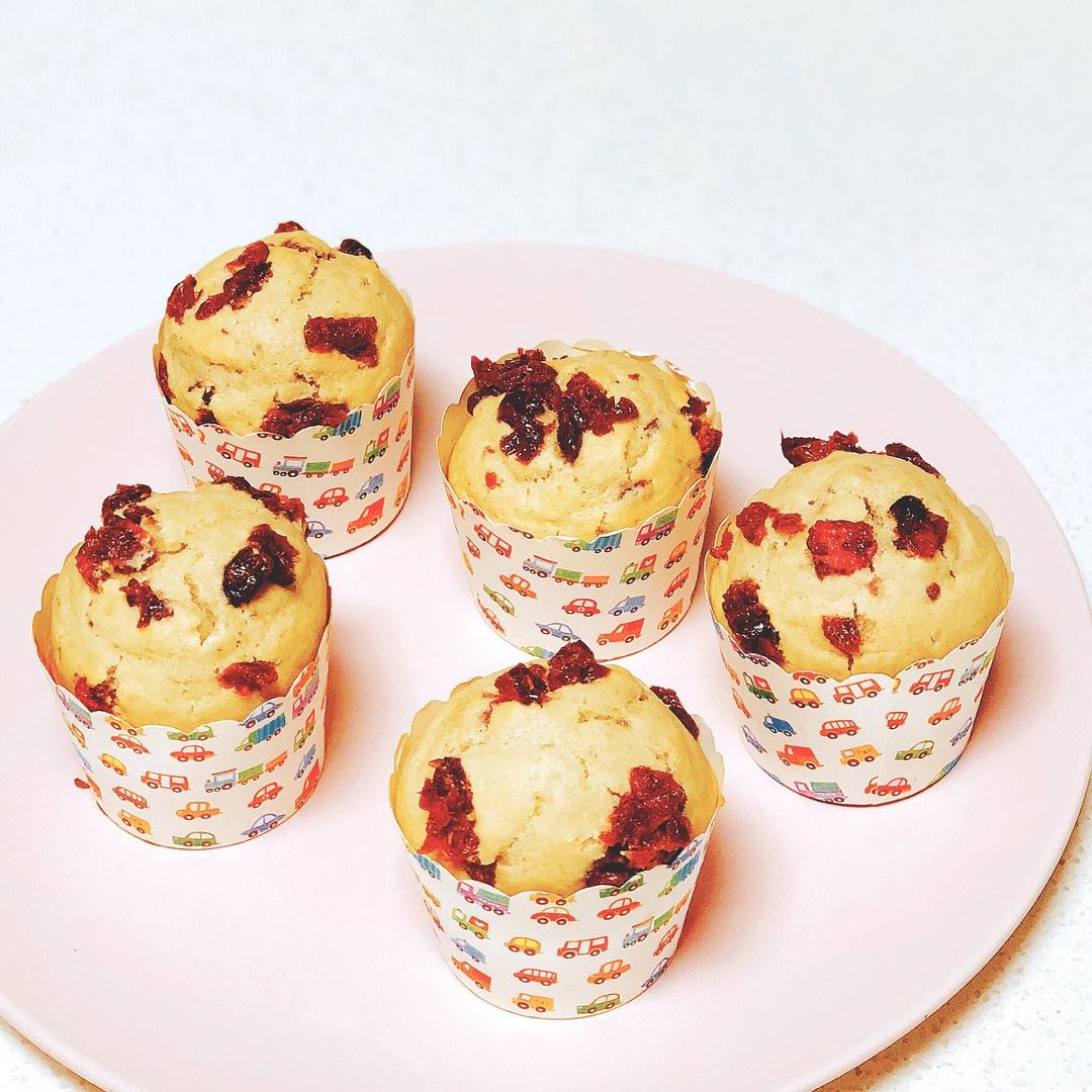 纸杯蛋糕（蔓越莓版可爱到爆）