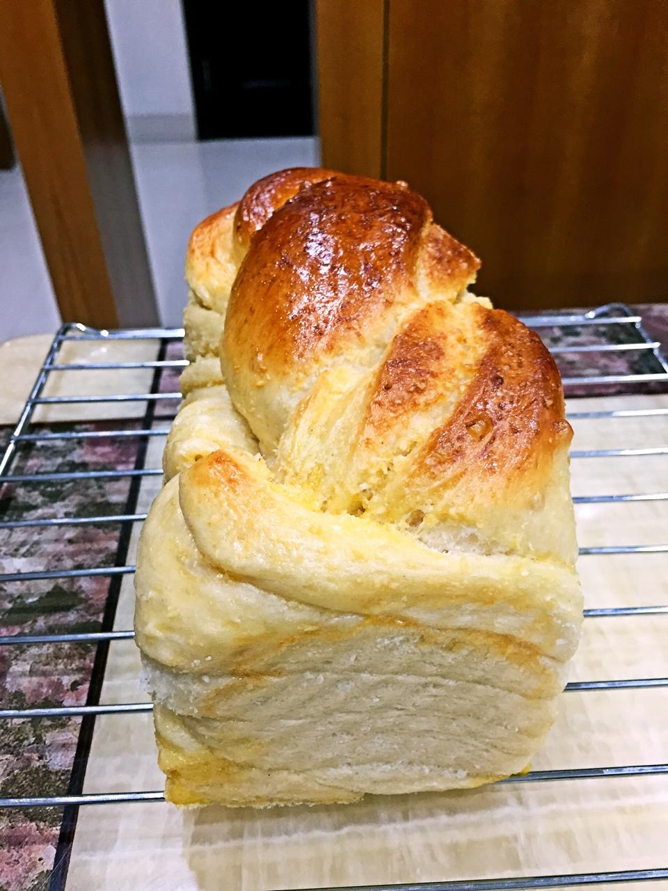 椰蓉吐司面包 Coconut Loaf