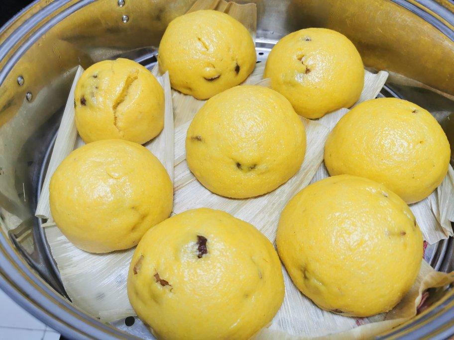 南瓜红枣馒头