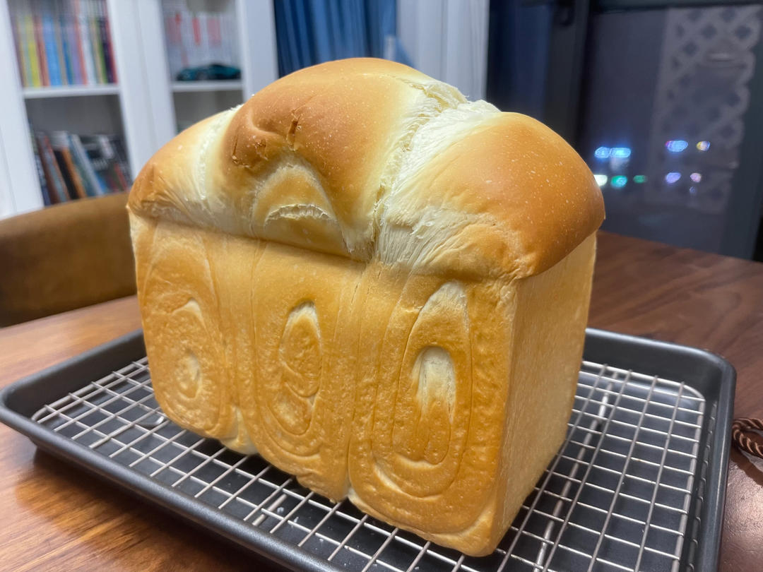 自家最满意的最方便的鲜奶吐司（小美）