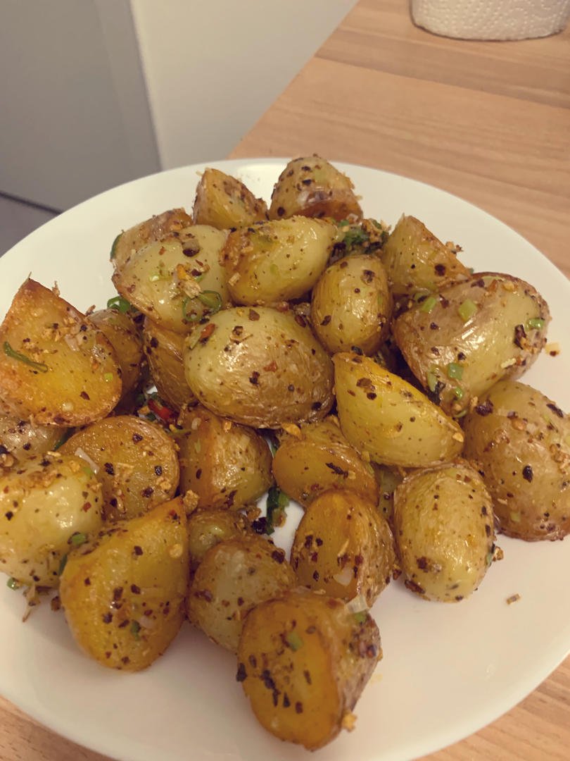 【小高姐】香辣土豆 浓郁调料包裹着的干甜小土豆