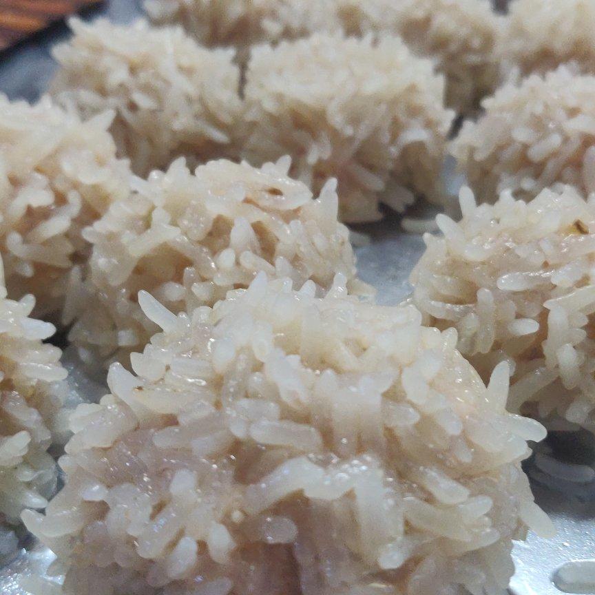 木了个头qwq做的糯米肉丸子简单易做孩子特喜欢吃