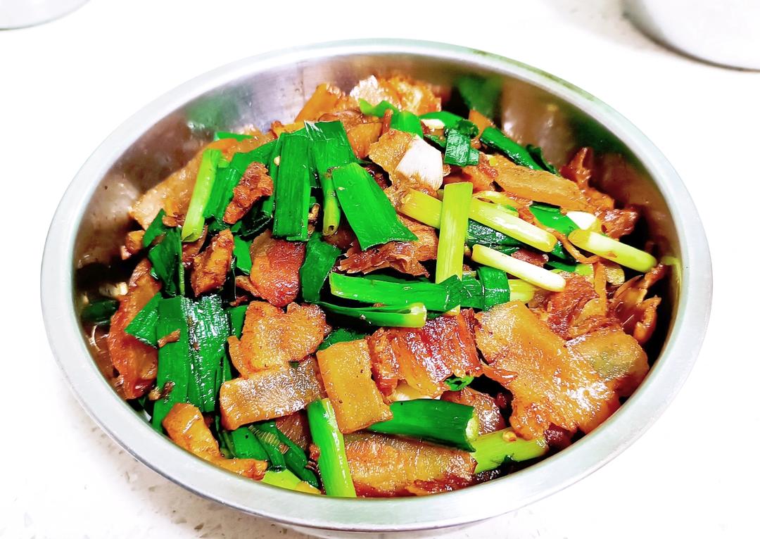 ㊙️腊味‼️腊肉煸茶树菇‼️营养美味