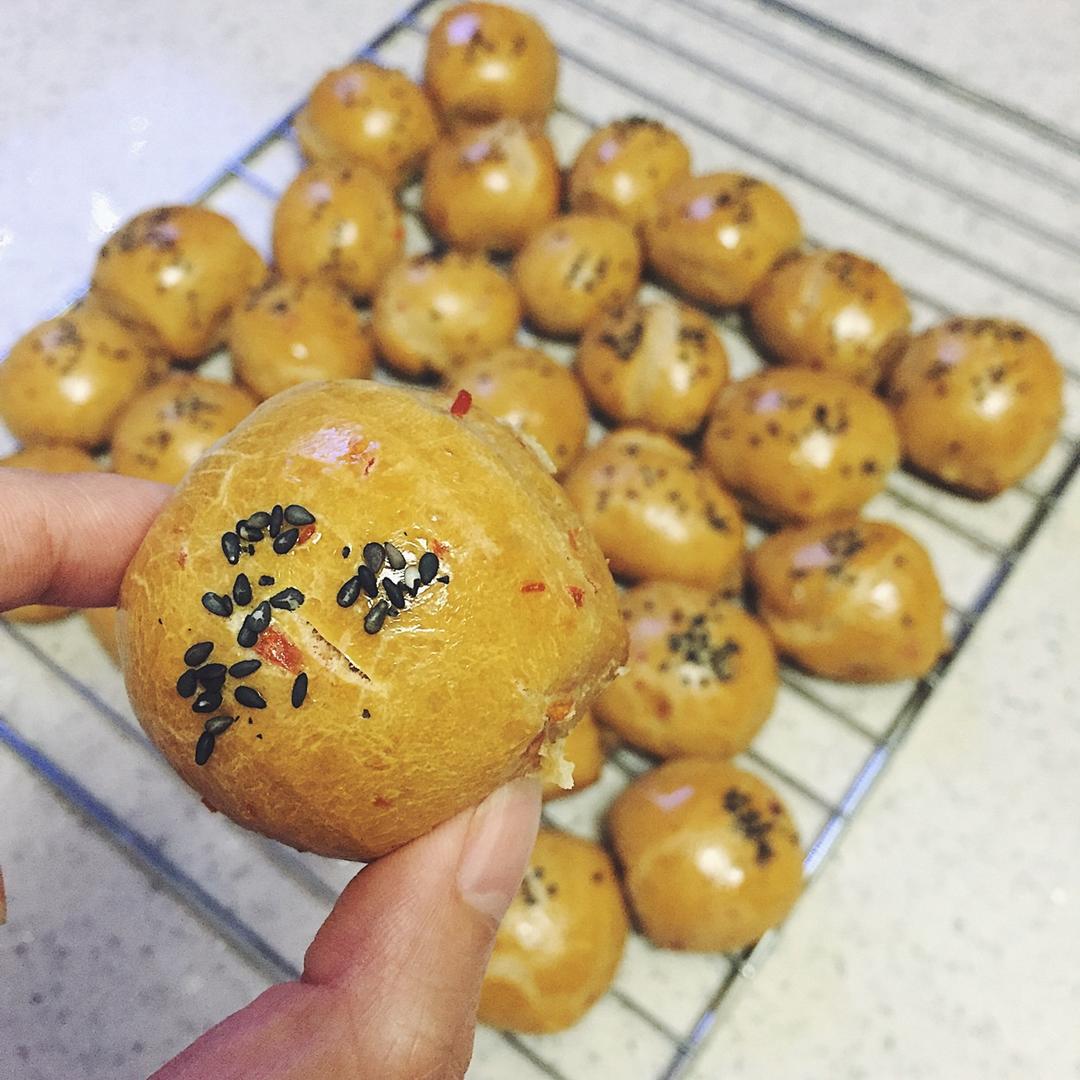 胡萝卜奶油小面包