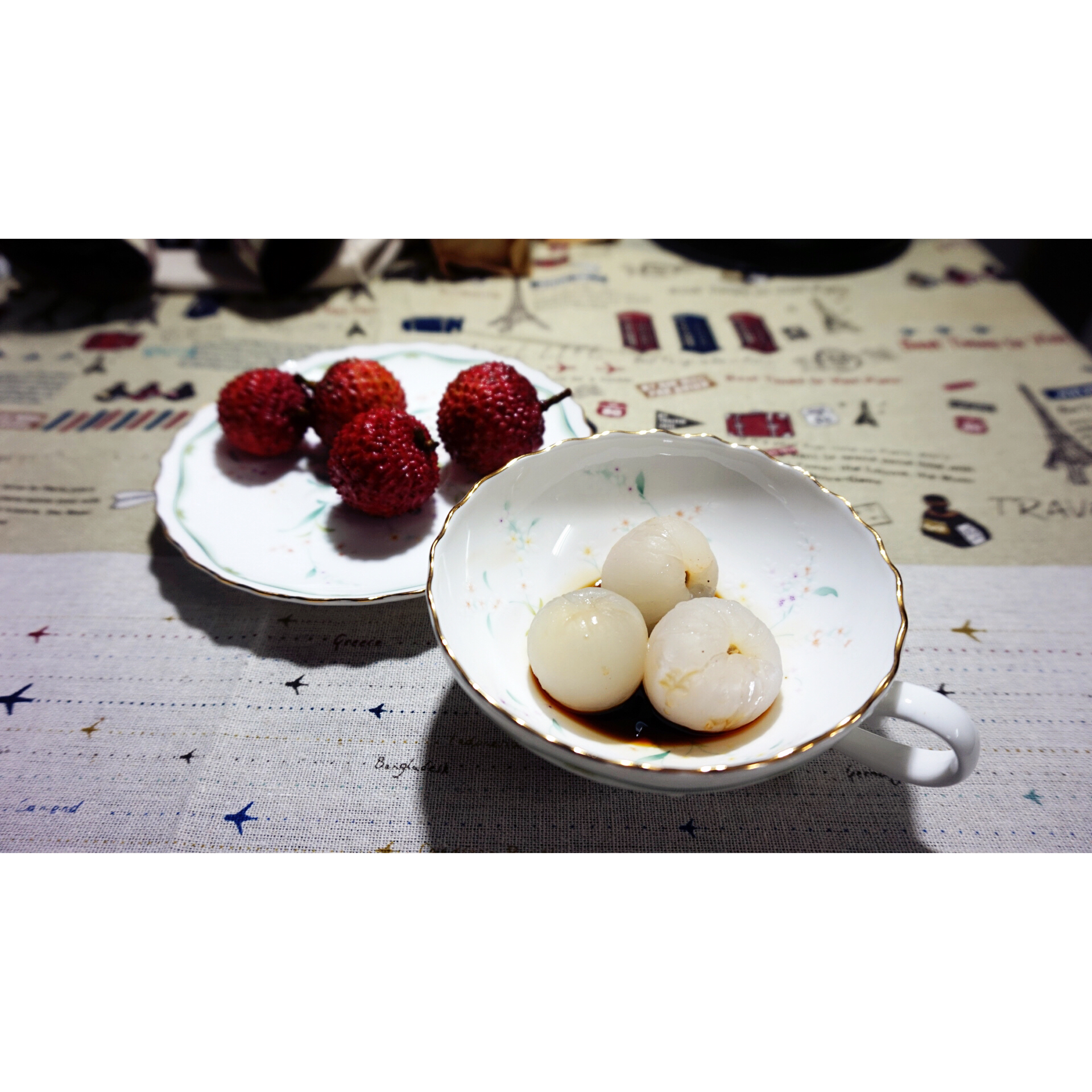 荔枝蘸酱油