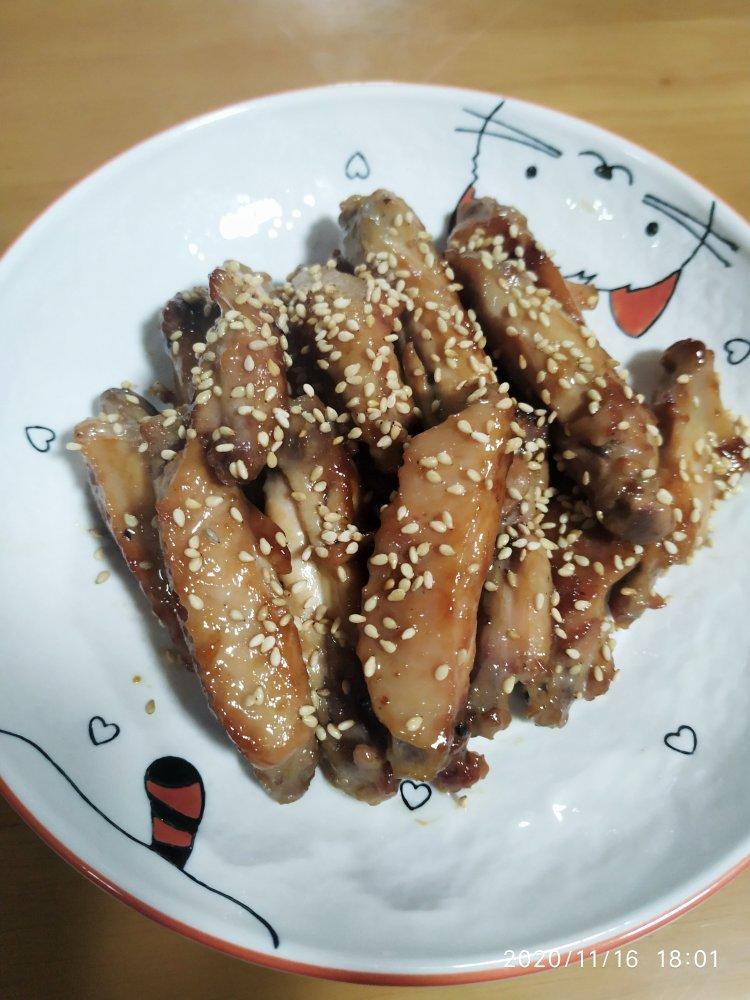 不舔手指算我输‼️做法超简单的鲜嫩多汁秘制小鸡翅🔥
