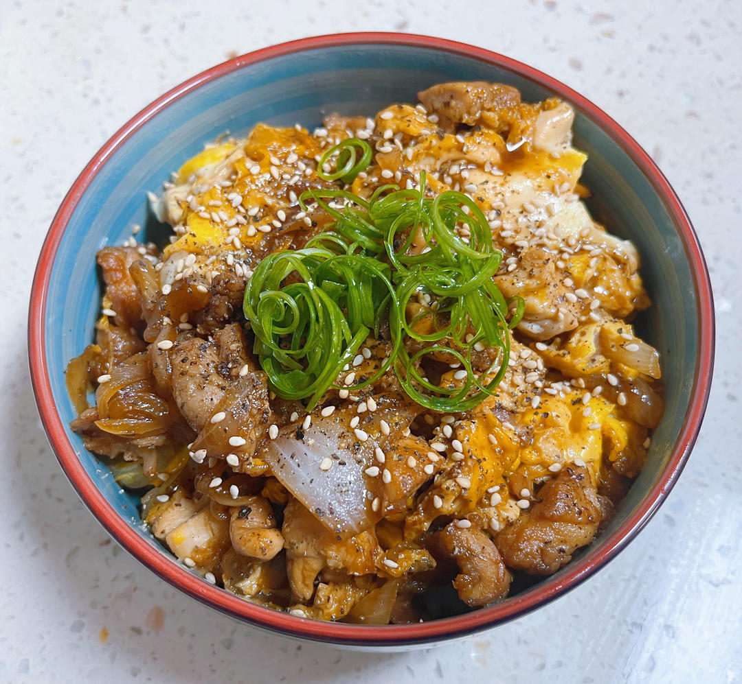 日本盖浇饭始祖亲子丼