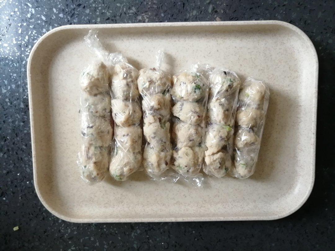 香菇胡萝卜鸡胸肉丸
