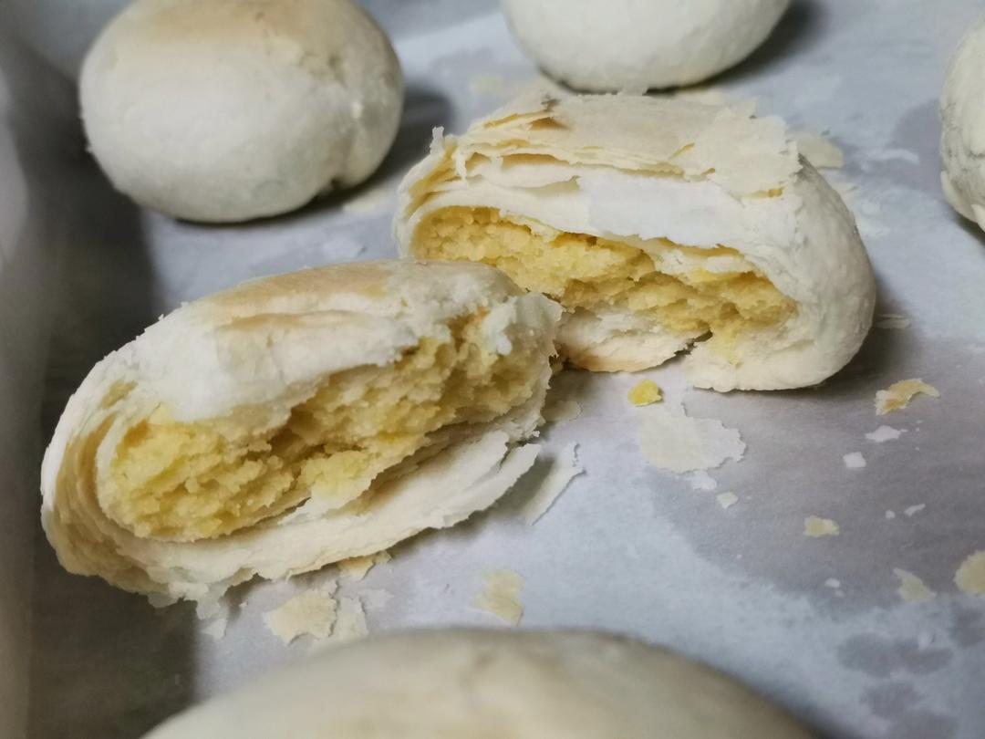酥皮绿豆饼
