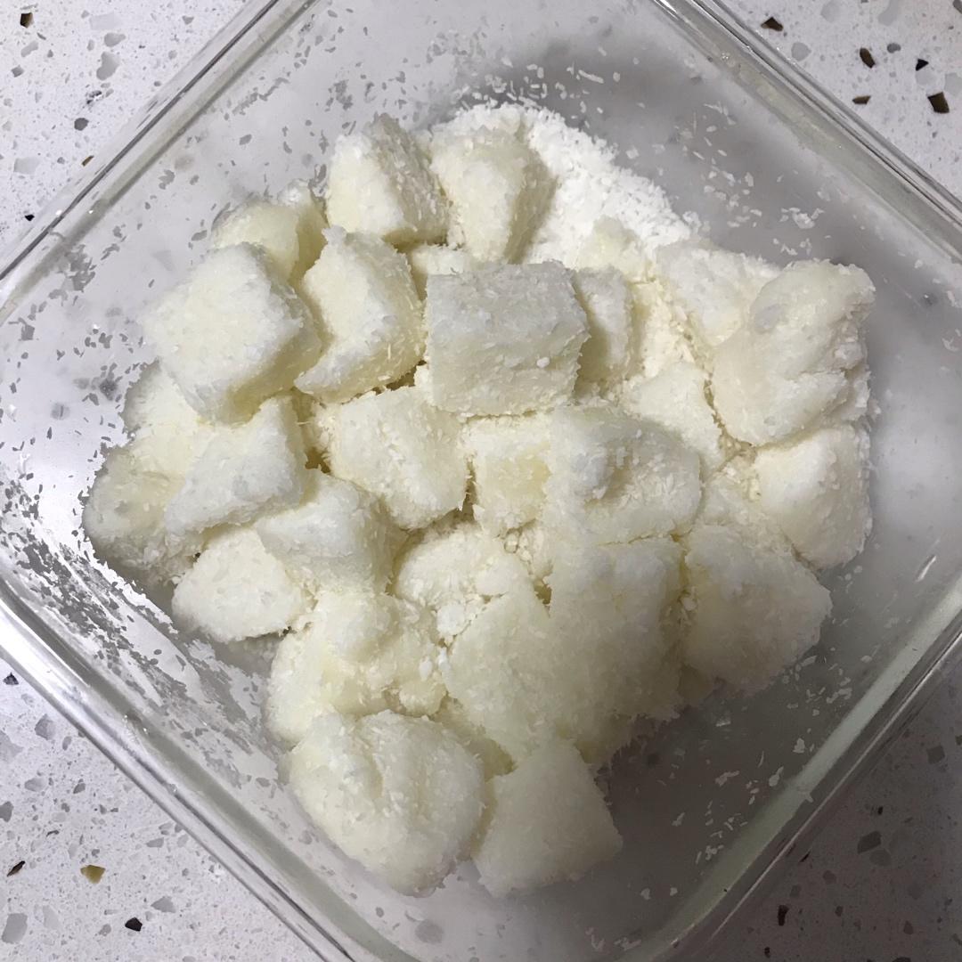 椰蓉牛奶小方