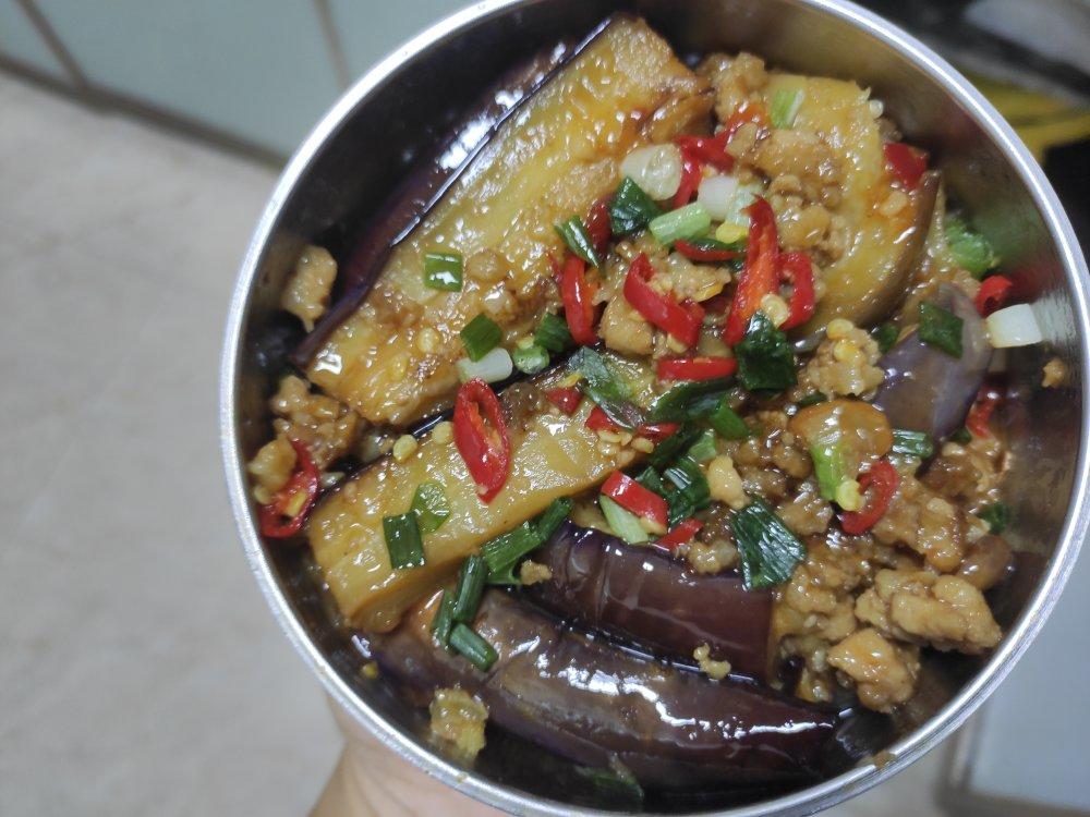 开胃下饭菜！巨简单的家常鱼香茄子煲
