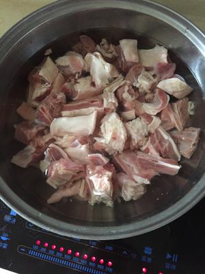 干锅羊肉的做法 步骤1