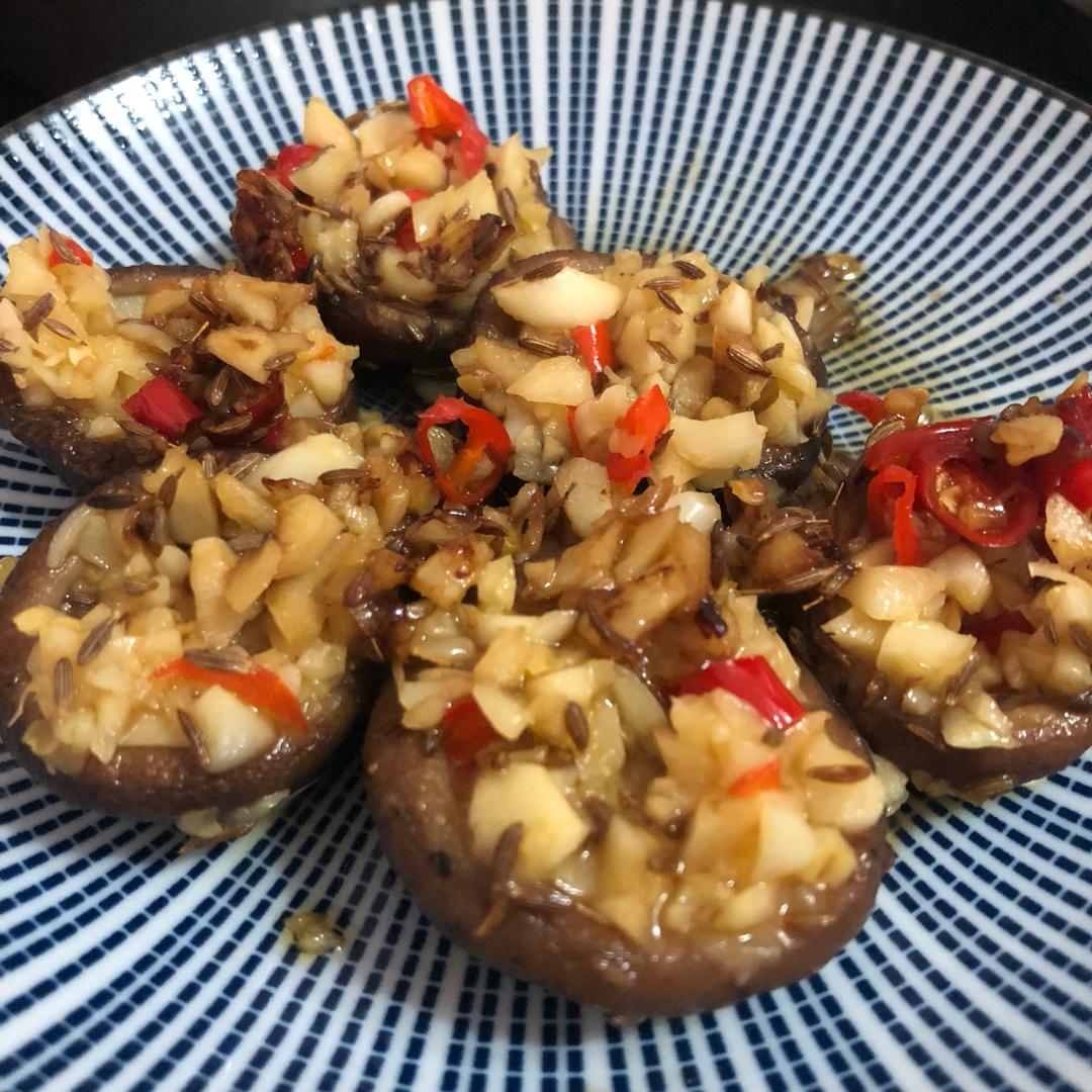 蒜蓉孜然烤香菇