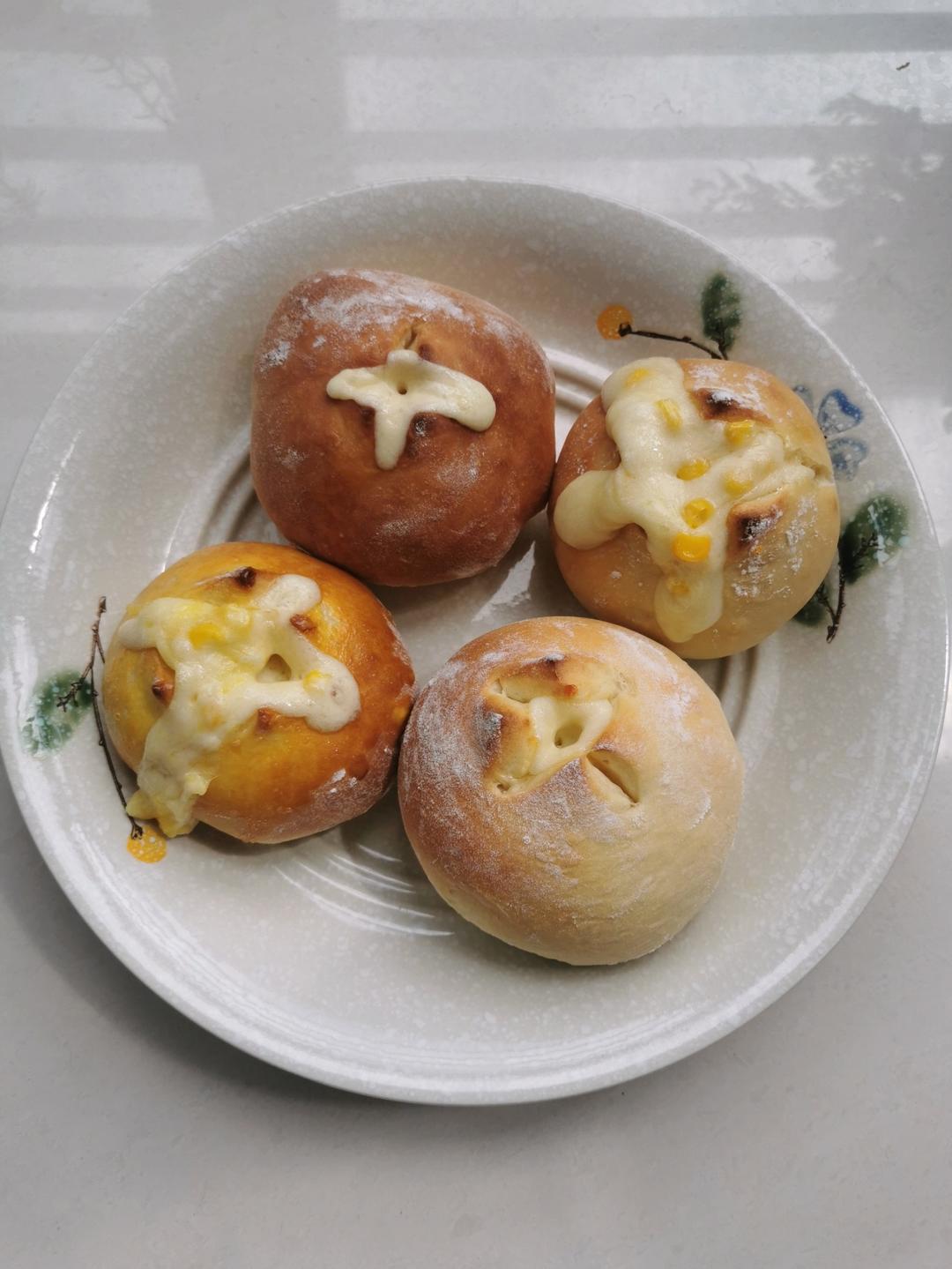 (超好吃的咸口面包）爆浆培根芝士面包