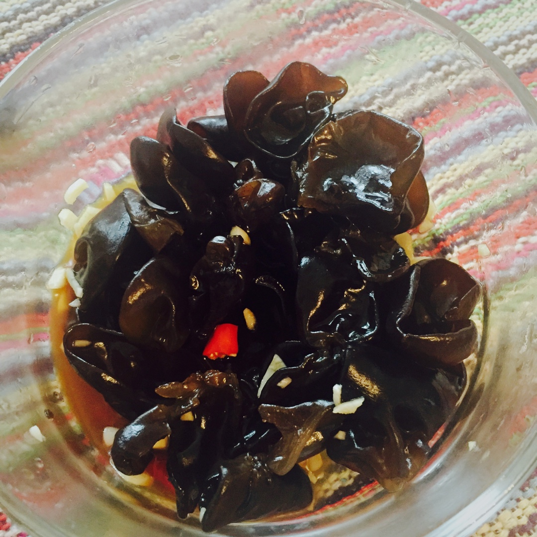 凉拌黑木耳
