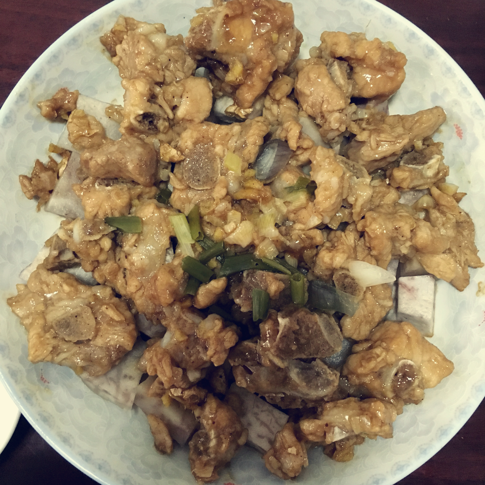排骨蒸芋头