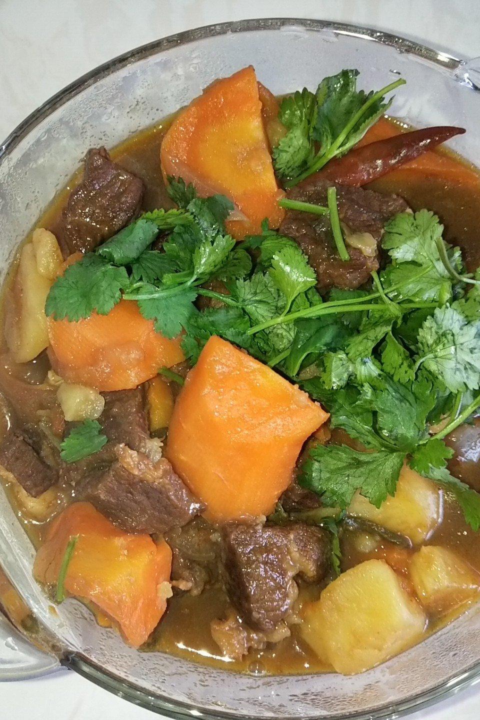 红烧牛肉土豆 （独家秘制）