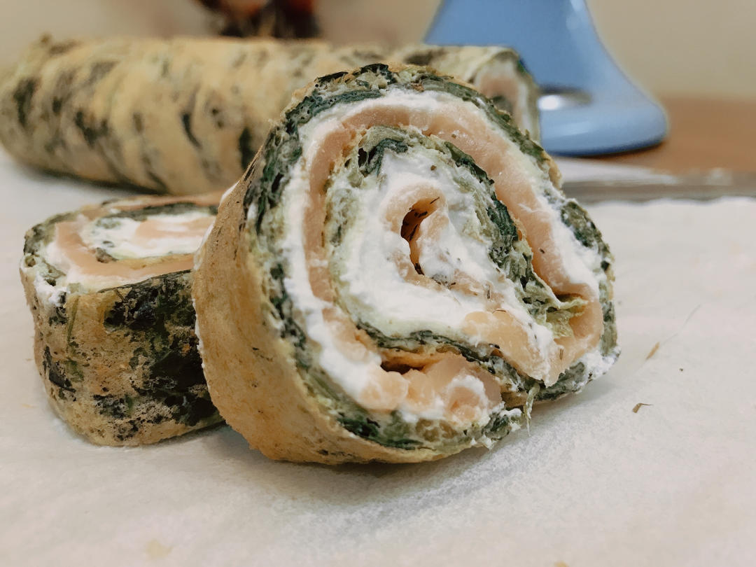 烟熏三文鱼菠菜卷 | 低脂减肥小吃