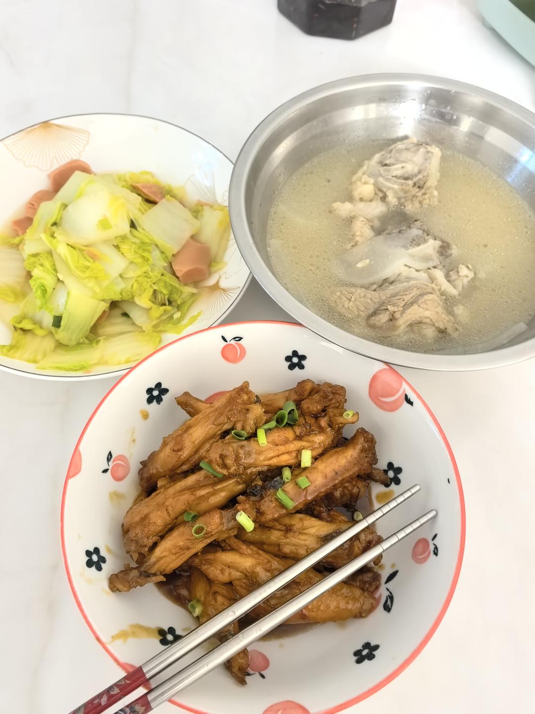 妈妈家的味道，吃了停不下来的红烧鸡翅