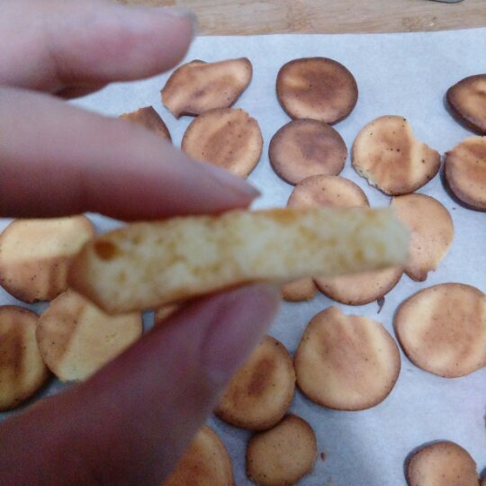 儿时的回忆---蛋黄元